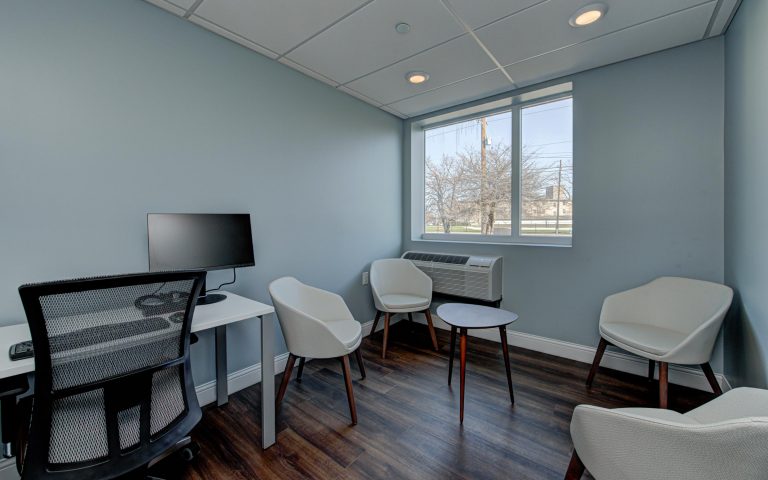 computer room in our Indianapolis drug and alcohol rehab center